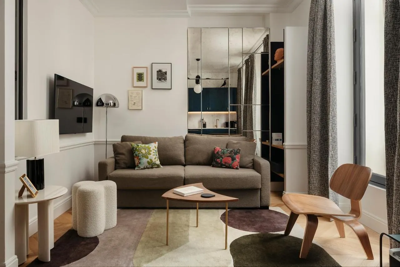 My Maison In Paris Invalides 0*,  צרפת